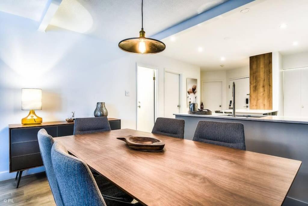 Chic Mt-Tremblant Condo With View On The Lake By Denstays Mont-Tremblant Exterior photo